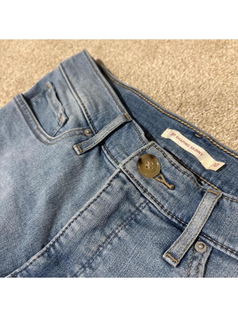 Levis 311 Shaping Skinny Jeans Womens 30 Blue Light Wash 30x29 **Button Replaced - Picture 4 of 10